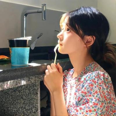 凌河影人